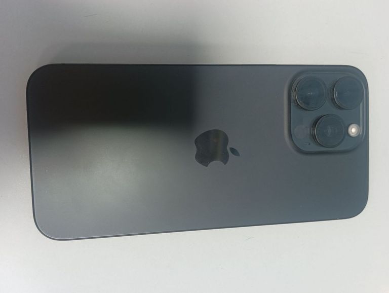 Купити Apple iphone 15 pro max 512gb Б/У