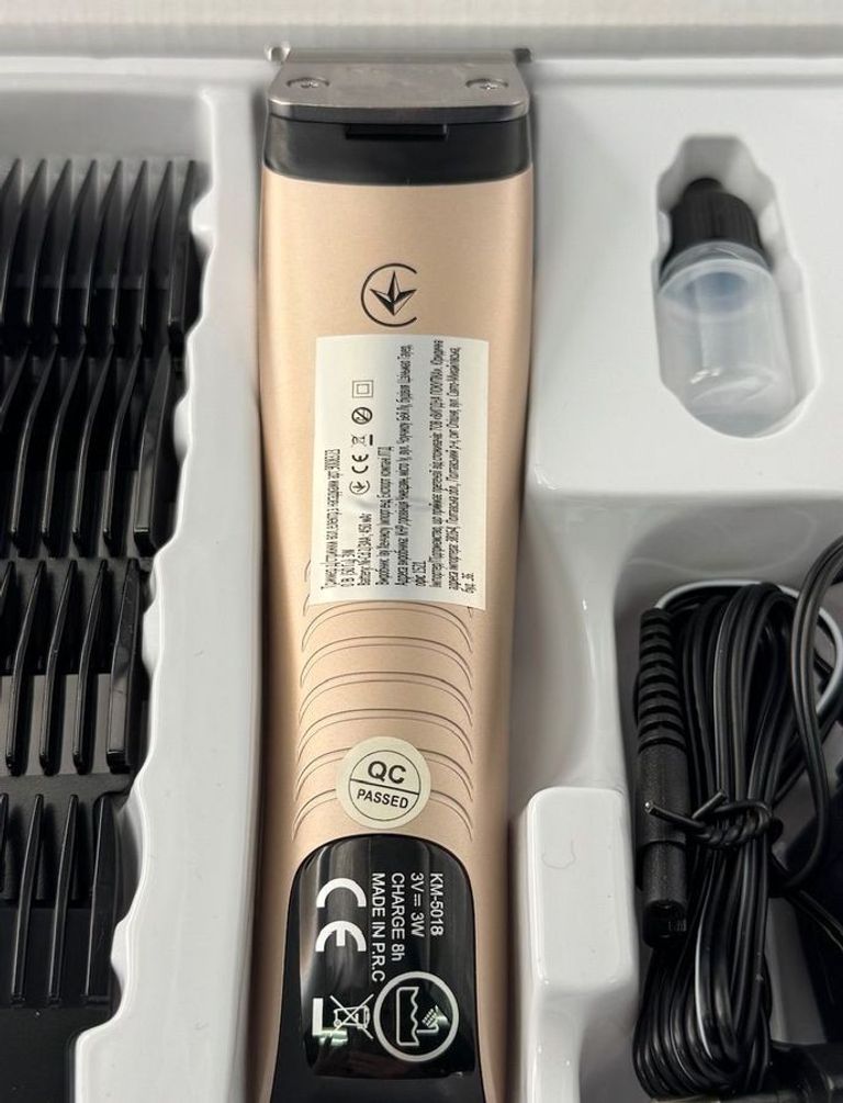 Дешево Kemei km-5018 з ломбарду