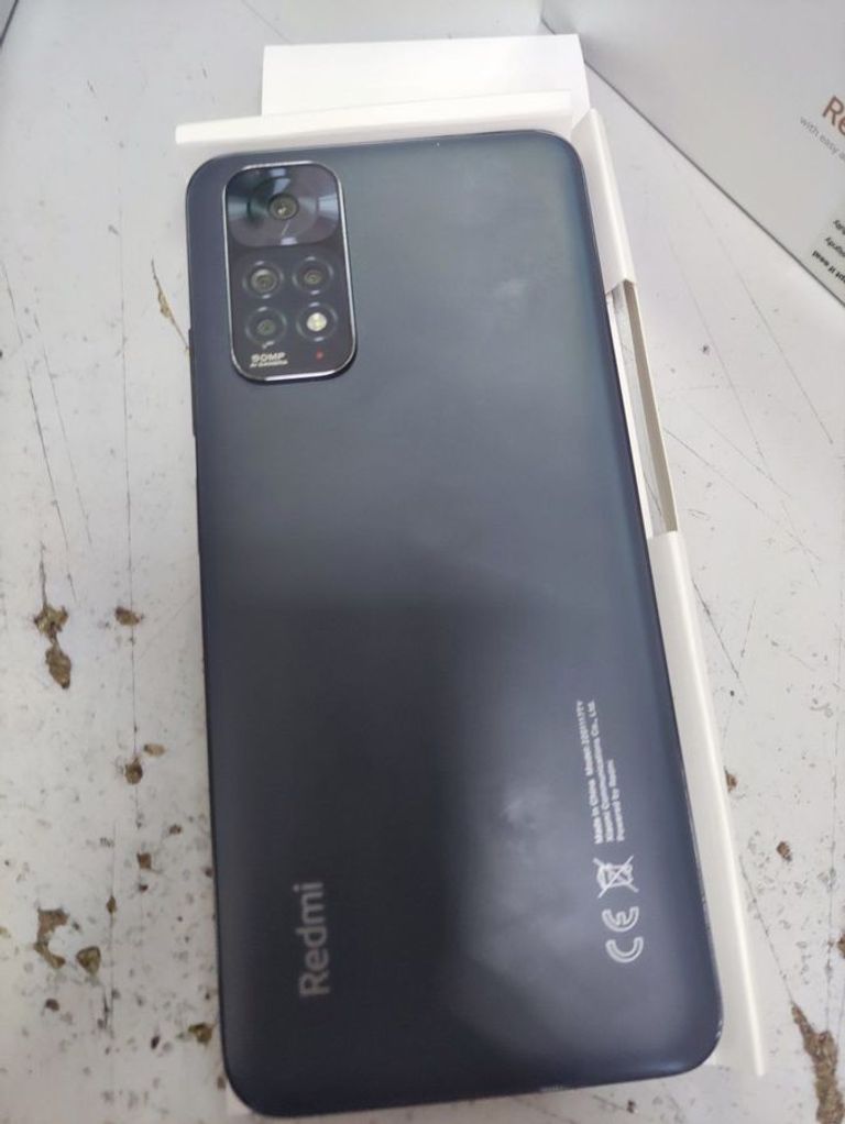 Объявление Xiaomi Redmi 8 3/32GB Blue Б/У