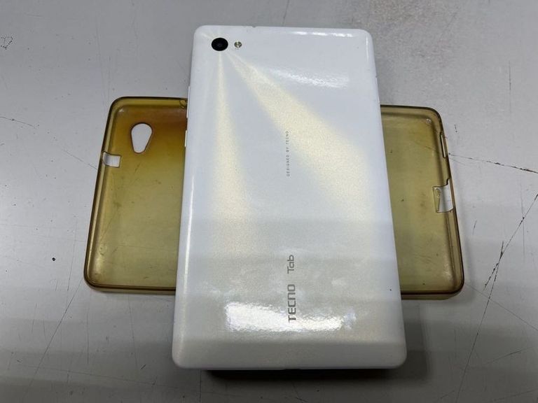 Дешиво Tecno tab 7” p704a 2/32gb с ломбарда