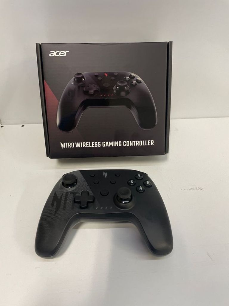 Дешиво Acer Nitro NGR300 (GP.OTH11.06F) с ломбарда