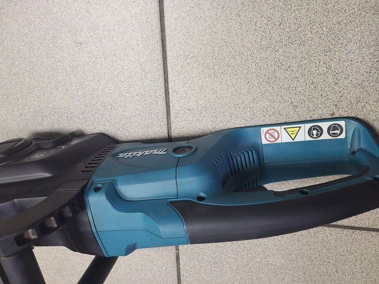 Купити Makita UC4051A Б/У