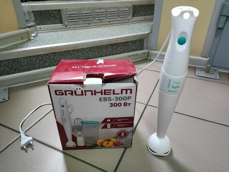 Дешево Grunhelm EBS-300P з ломбарду