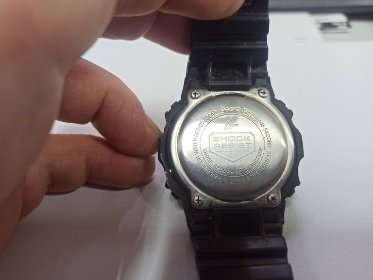 Дешево Casio dw-5600bb з ломбарду