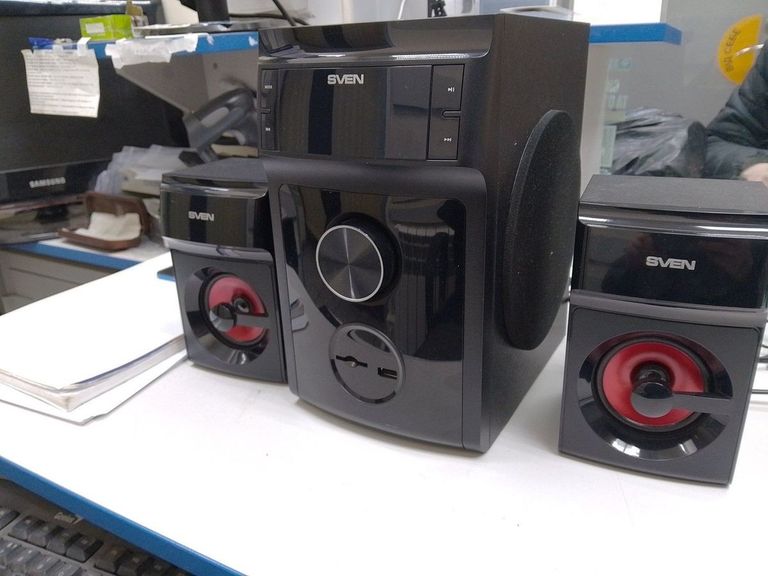 Купити Sven ms-302 Б/У