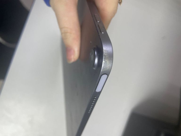 Дешиво Apple ipad air 2022 wi-fi 64gb с ломбарда