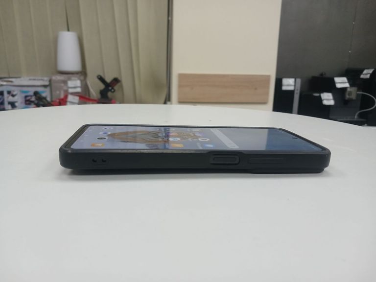 Дешево Xiaomi Redmi Note 12 Pro 5G 6/128GB Black з ломбарду