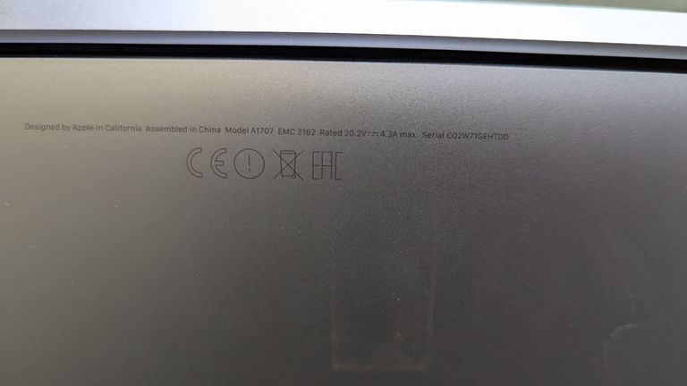 Apple macbook pro a1707/15.4/core i7 2,8ghz/ram16gb/ssd256gb/amd radeon pro555 2gb Код:01-200610132. Изображение 7