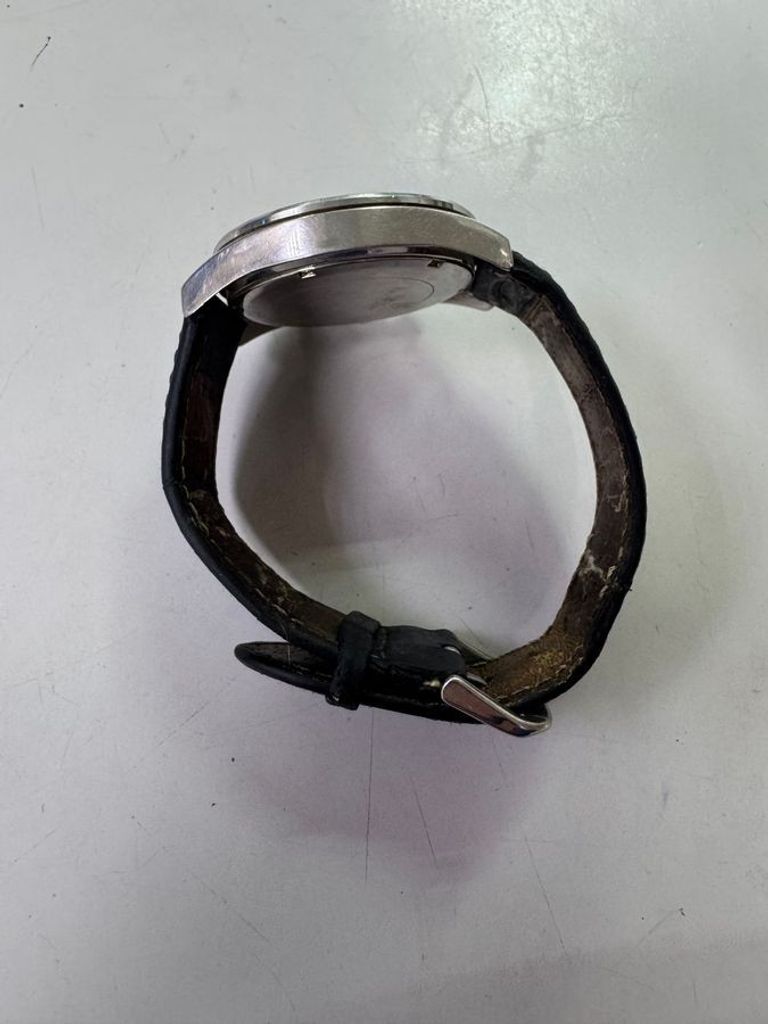 Объявление Guess w12004g1 Б/У