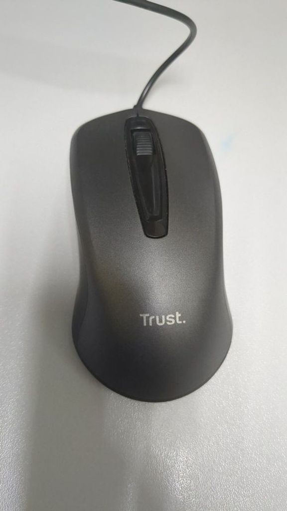 Купить Trust Carve USB Mouse (23733) Б/У