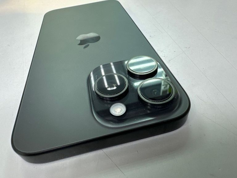 Apple iphone 15 pro max 1tb Код:01-200817104. Зображення 6