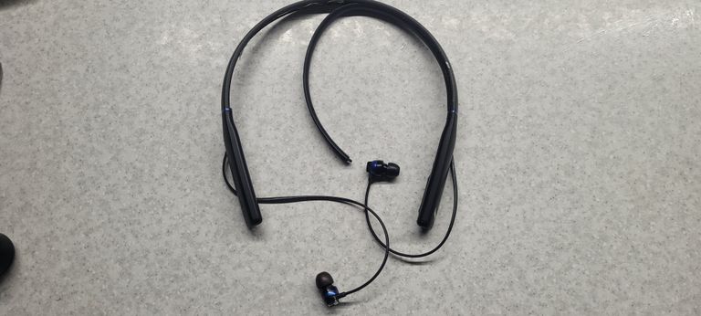 Купити Sennheiser  Б/У