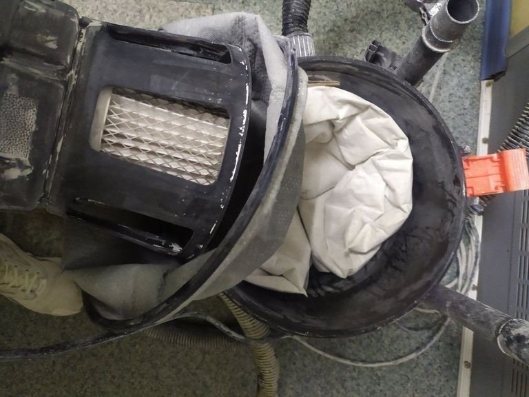 Дешево Dnipro-M vcw-20sa з ломбарду