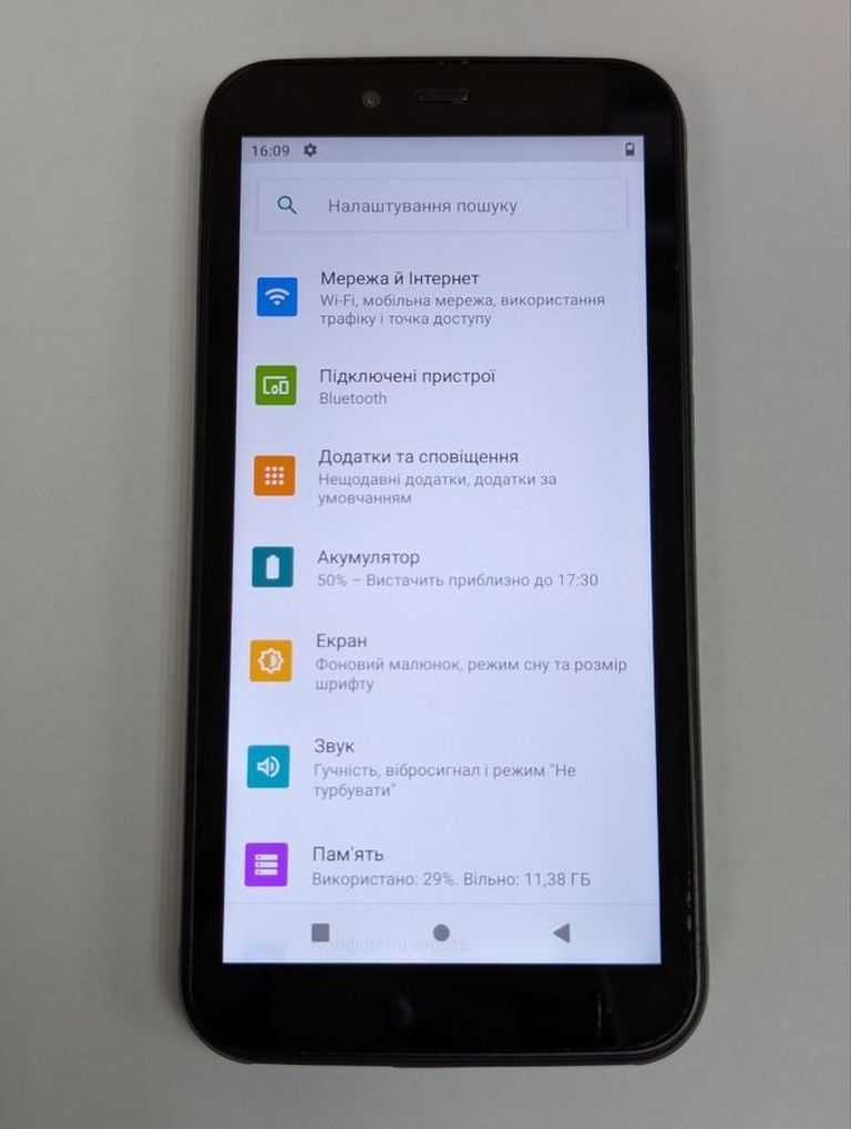 Купити Blackview BV5500 Pro 3/16GB Black Б/У