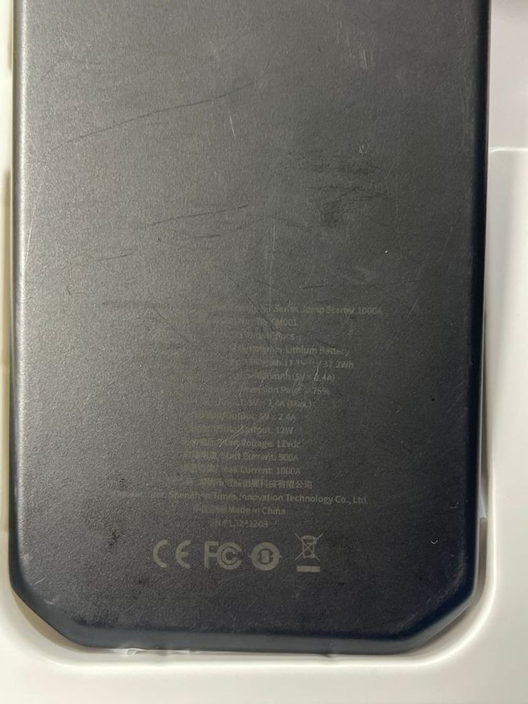 Оголошення Baseus super energy aircar jump starter 10000mah Б/У