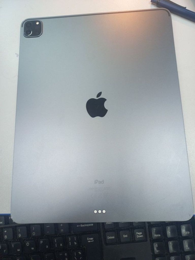 Оголошення Apple ipad pro 12.9 2021 wi-fi 256gb Б/У