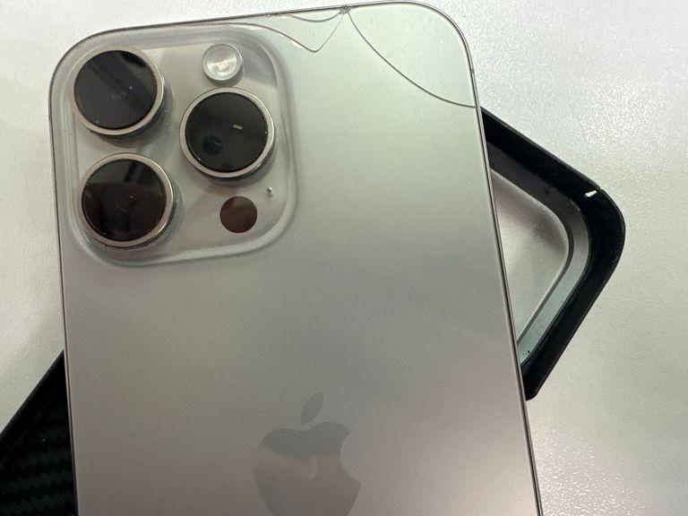 Розпродаж Apple iphone 16 pro max 1tb, продавець Техноскарб