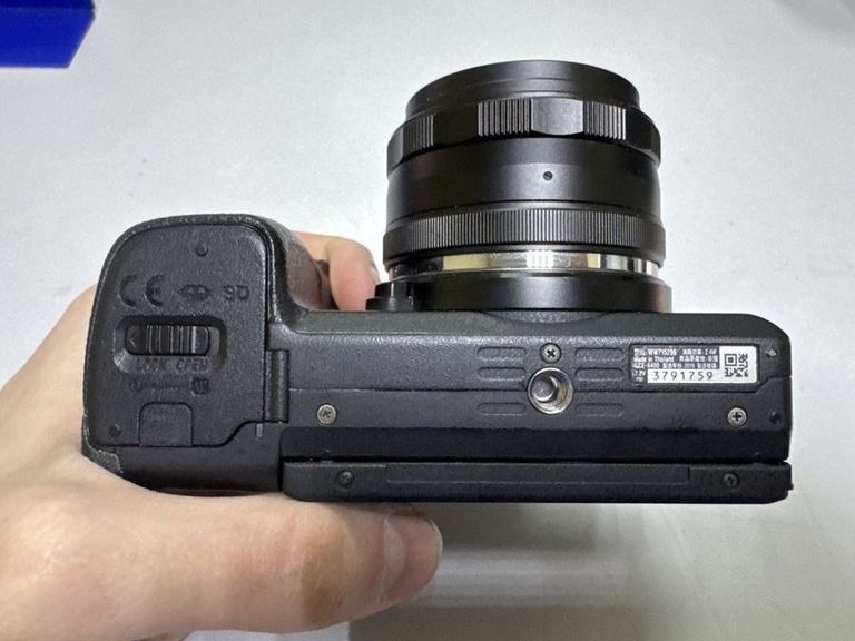 Оголошення Sony alpha a6400 body Б/У