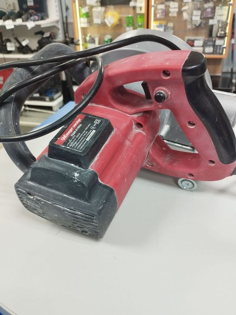 Дешево Энергомаш УШМ-8150Ш з ломбарду