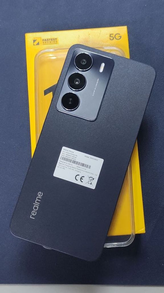 Дешево Realme 14x 5g 6/128gb з ломбарду