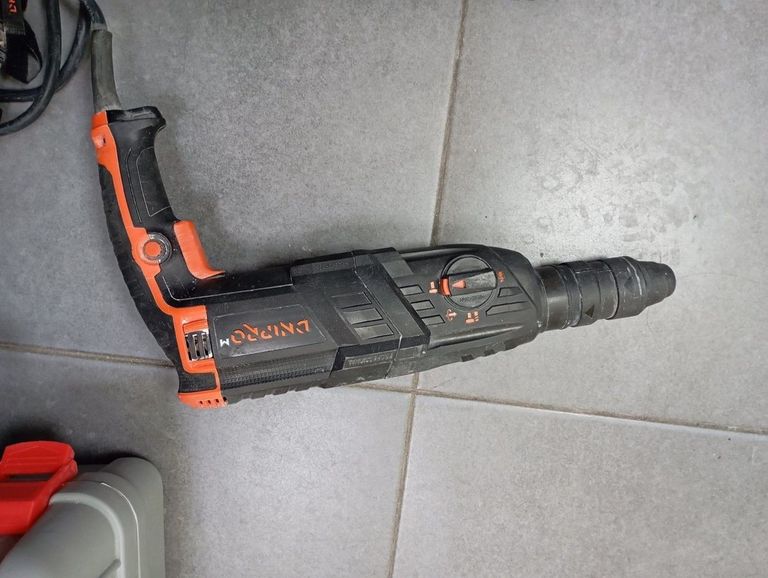 Дешиво Dnipro-M rh-100q с ломбарда