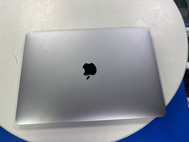 Дешево Apple makbook air 13,3"/apple m1/ram16гб/ssd256гб/apple m1 7 core gpu з ломбарду