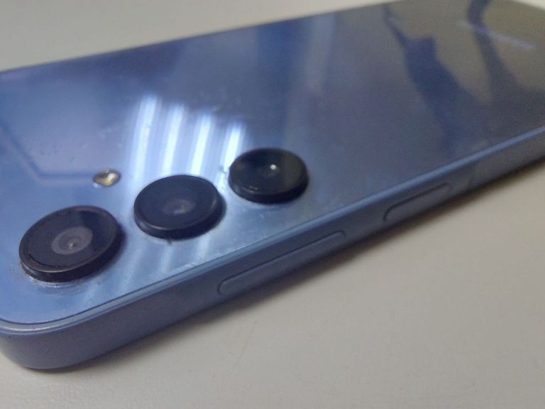 Розпродаж Samsung galaxy a15 sm-a155f 4/128gb, продавець Техноскарб