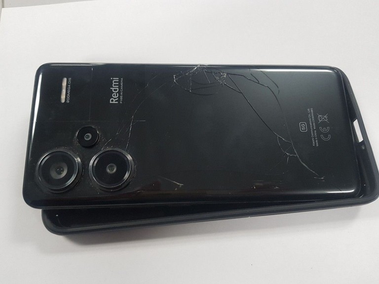Объявление Xiaomi redmi note 13 pro+ 5g 12/512gb Б/У