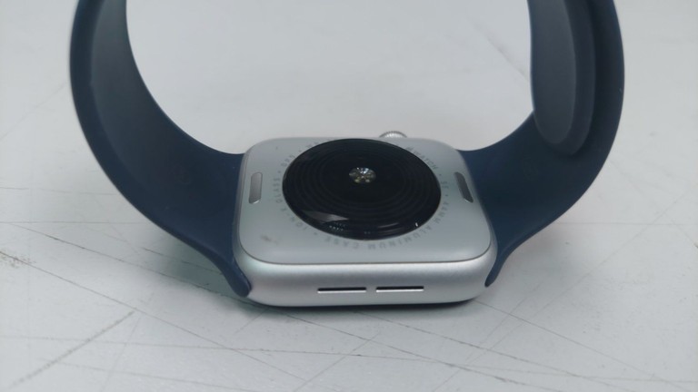 Apple watch se 2 gps 44mm aluminium case Код:01-200927460. Изображение 5