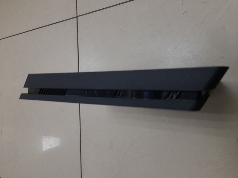 Оголошення  Sony PlayStation 4 Slim 1TB Black Б/У