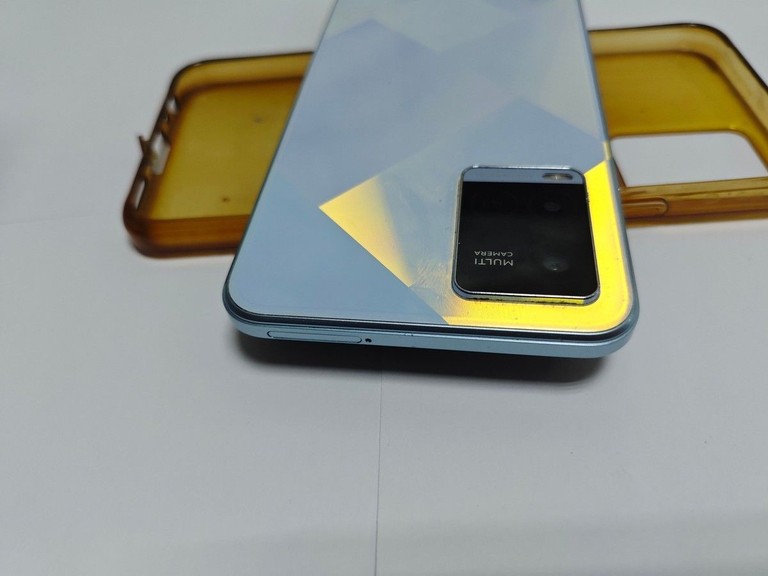 Розпродаж Vivo y21 4/64gb, продавець Техноскарб