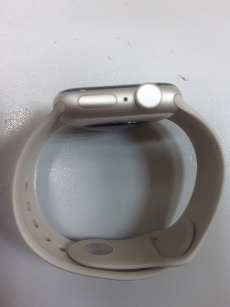 Apple watch se 2 gps 40mm aluminium case Код:01-200946855. Изображение 12