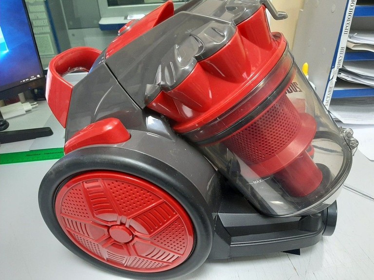 Дешево Bosch bsg 82040 з ломбарду