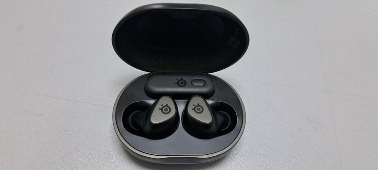 Купить Steelseries Arctis GameBuds for Xbox Black (61681) Б/У