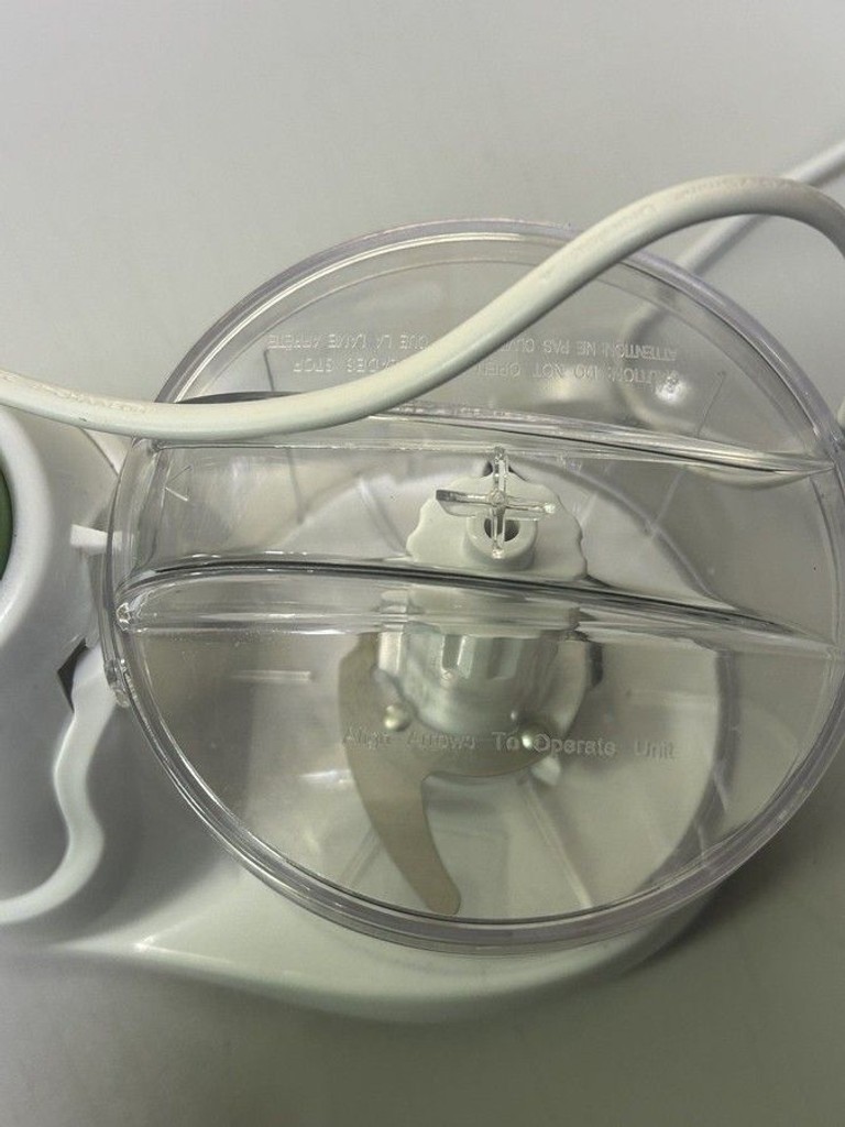 Купити Russell Hobbs Explore 22220-56 Б/У