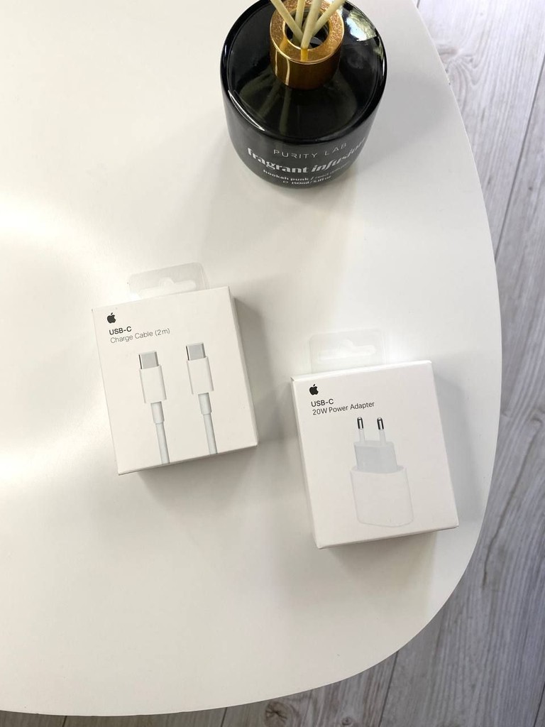 Объявление Apple Charger 20w Б/У