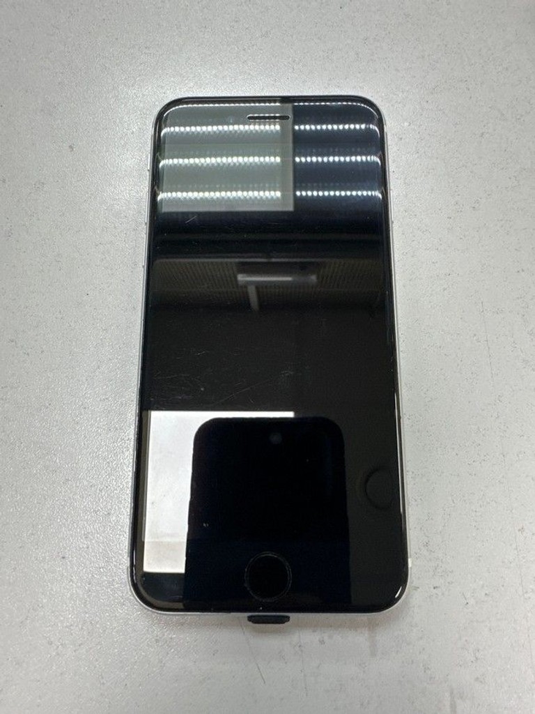 Дешиво Apple iphone se 2022 64gb с ломбарда