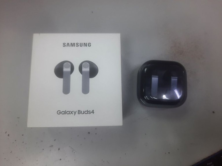 Купити Samsung galaxy buds4 pro Б/У