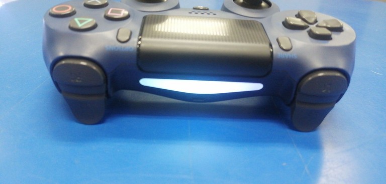 Объявление Sony PS4 DualShock 4 Wireless Controller Б/У