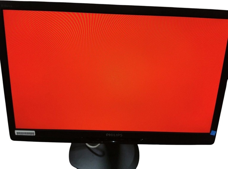Дешиво Philips 221b3l 1920×1080 REF с ломбарда