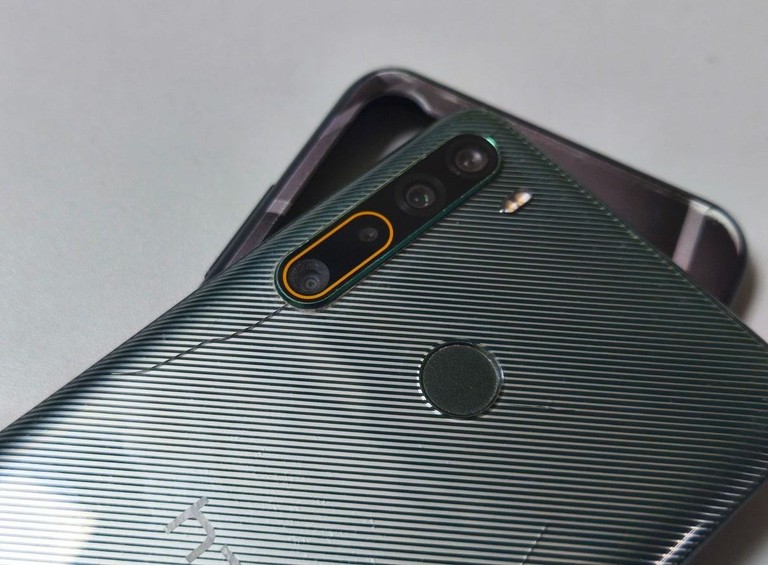 Htc Desire 20 Pro 6/128GB Smoky Black Код:01-201040001. Зображення 8