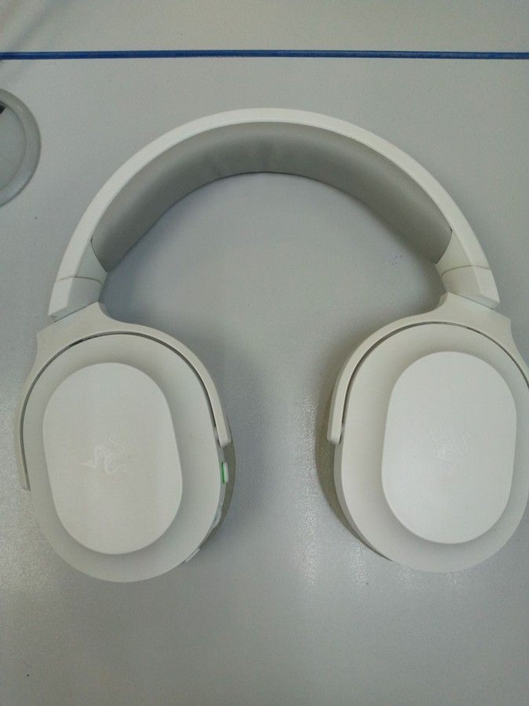 Оголошення Razer Barracuda X 2022 Mercury (RZ04-04430200-R3M1) Б/У