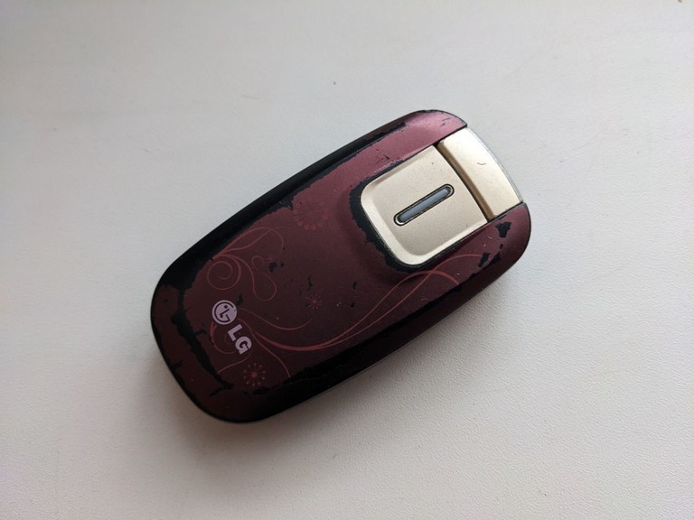 Купити LG KG376 Б/У