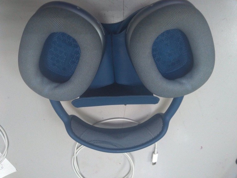 Купити Apple airpods max Б/У