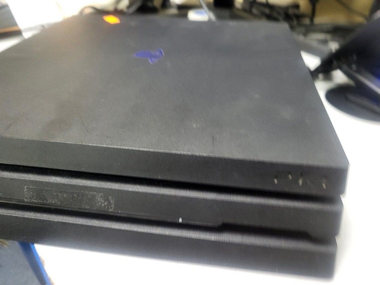 Sony playstation 4 pro 1tb Код:01-201075500. Зображення 5