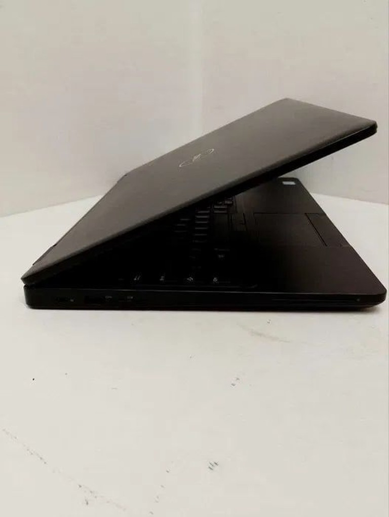 Dell Latitude 5580 Код:null. Зображення 5