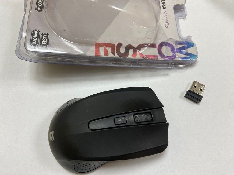 Купити Defender Accura MM-935 Wireless Black (52935) Б/У