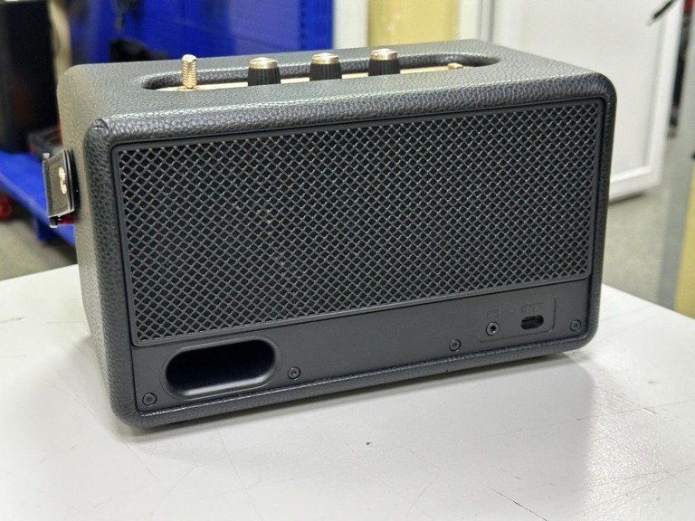 Дешево Marshall Kilburn III Black and Brass (1007443) з ломбарду
