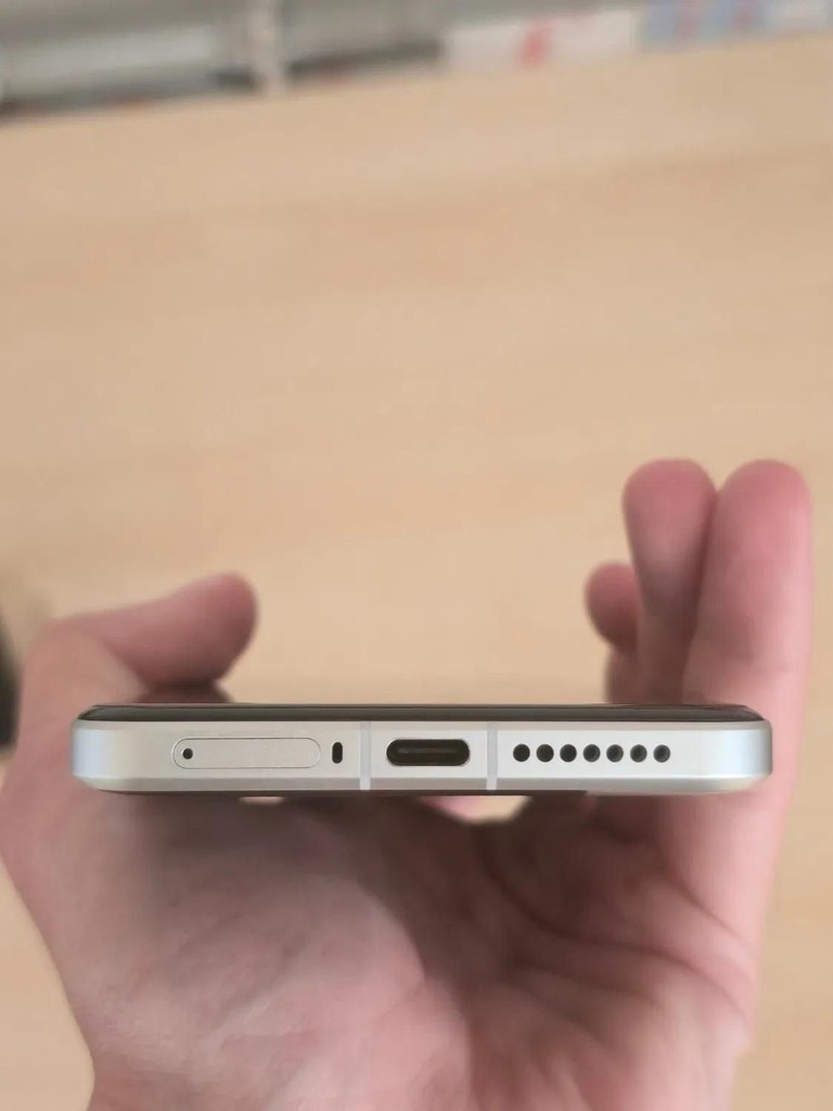 Xiaomi 15 Ultra 16/1TB Silver Chrome Код:null. Зображення 5