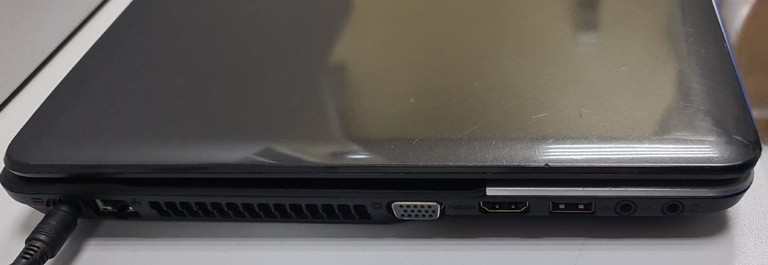 Acer 15/celeron 1005m ddr3/2gb ddr3/hdd 500 gb/ssd *відсутній/*інтегрована Код:01-201090446. Изображение 7
